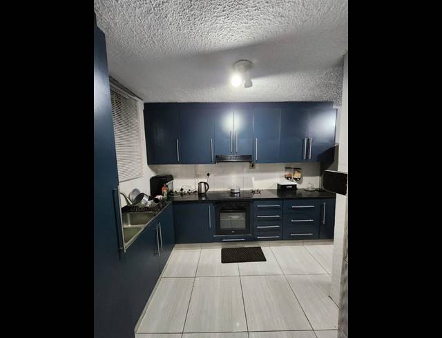 2 BEDROOM APARTMENT FOR SALE IN DOONSIDE